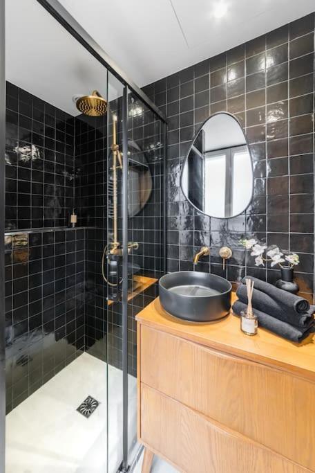 Luxury Flat Champs Elysees Air Cond. 6 Pers Appartement Paris