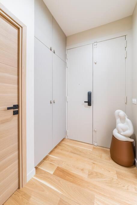 Luxury Flat Champs Elysees Air Cond. 6 Pers